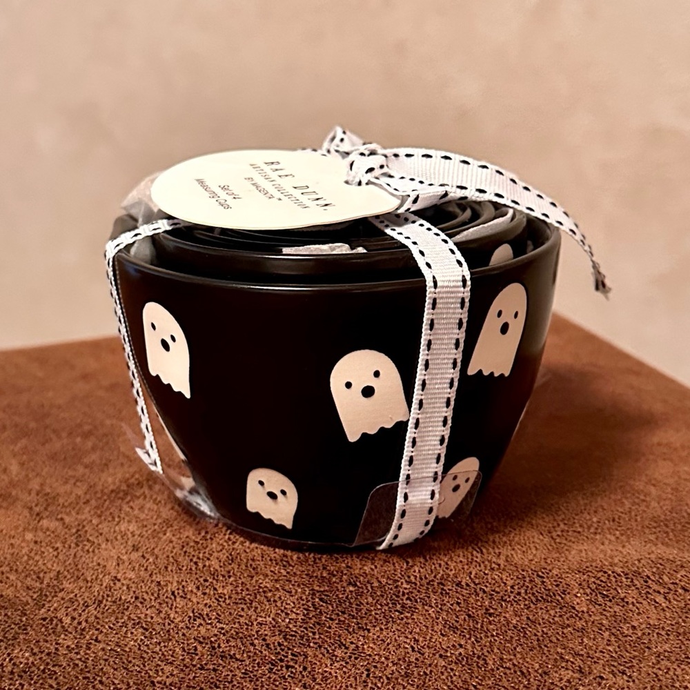 Rae Dunn Set of 4 Black Ceramic Measuring Cups Halloween White Ghosts Brand New!